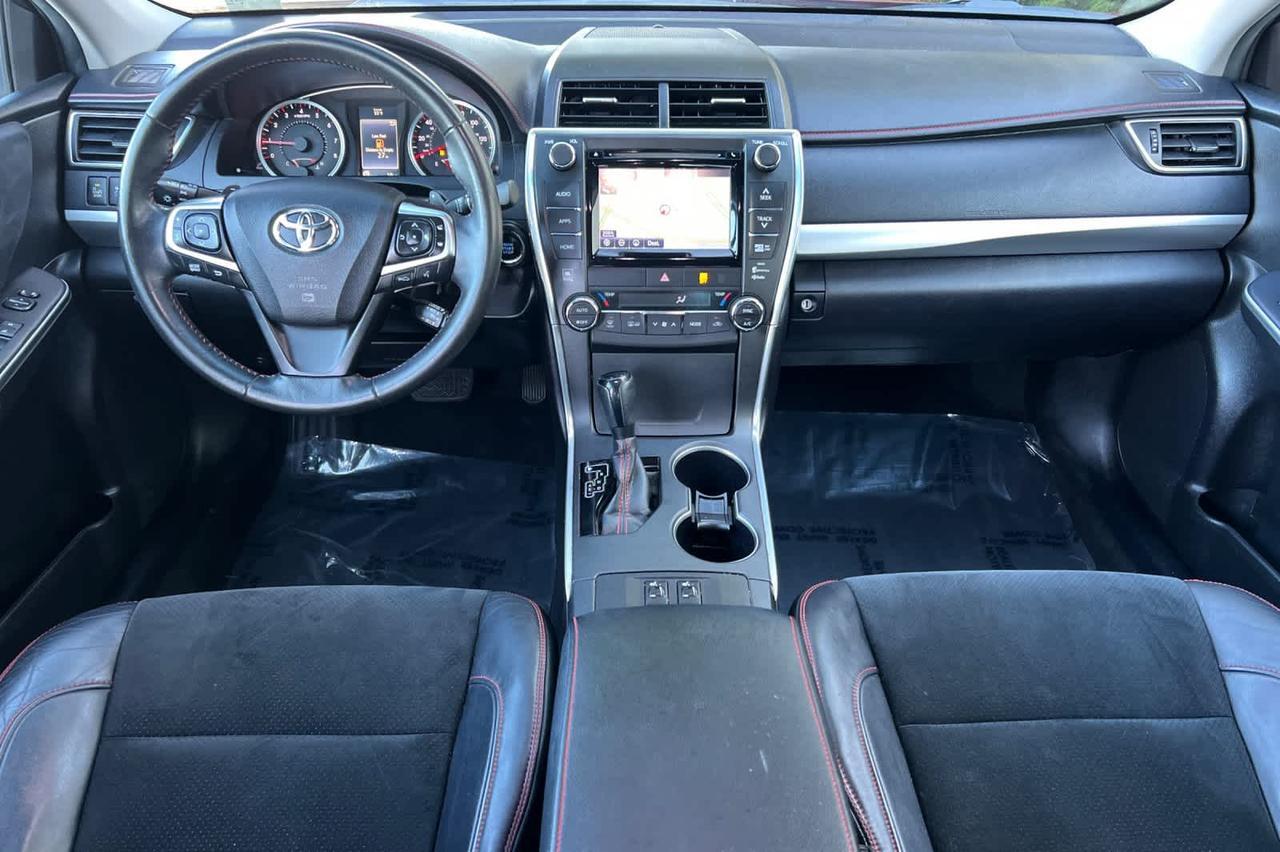 2015 Toyota Camry XSE