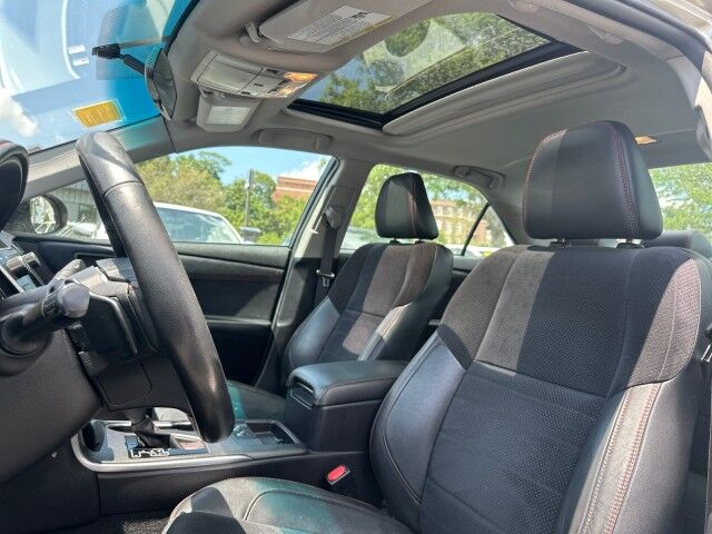 2015 Toyota Camry XSE Worcester MA