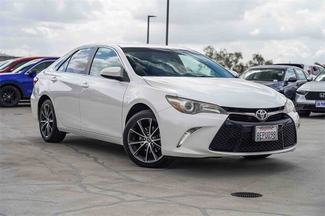 2015 Toyota Camry XSE
