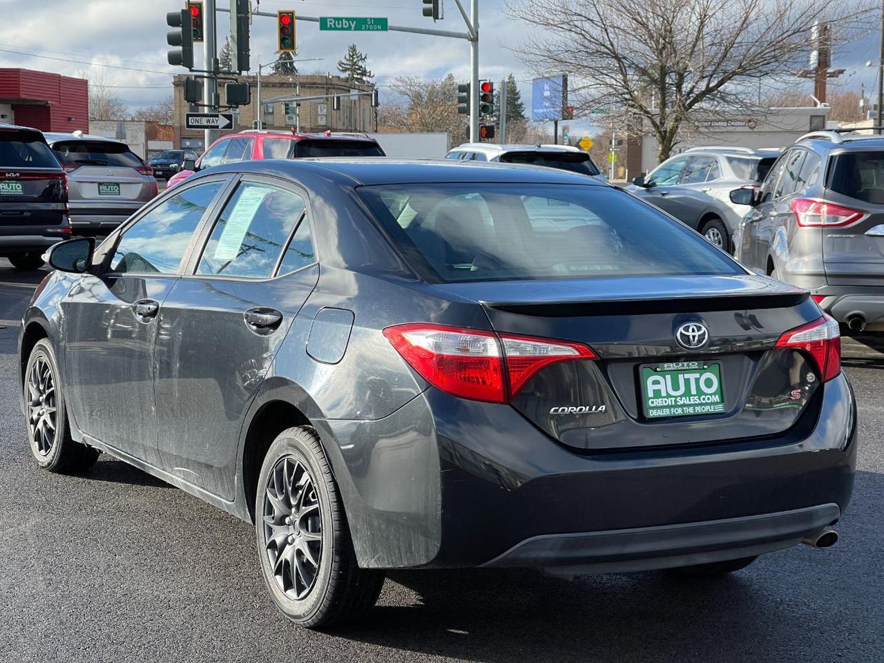 2015 Toyota Corolla L | LE | S | S Plus | LE Plus | LE Premium | S Premium
