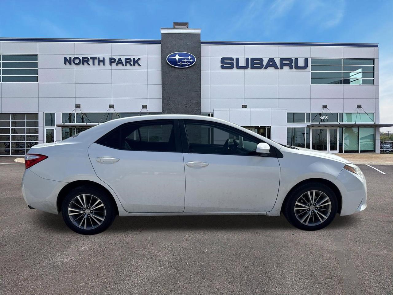 2015 Toyota Corolla LE Plus