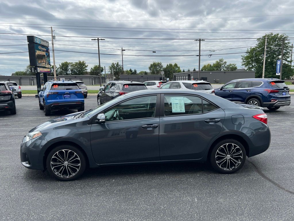 2015 Toyota Corolla S Plus
