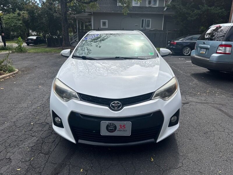 2015 Toyota Corolla S Plus w/ Driver Convenience Package and Moonroof Arlington VA