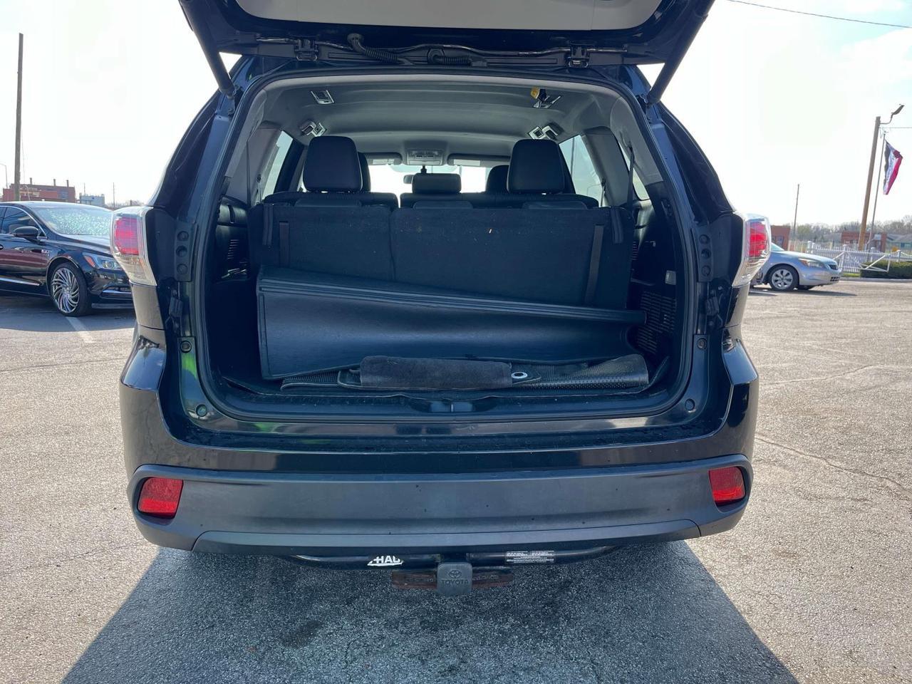 2015 Toyota Highlander AWD 4dr V6 LE (Natl) Indianapolis IN