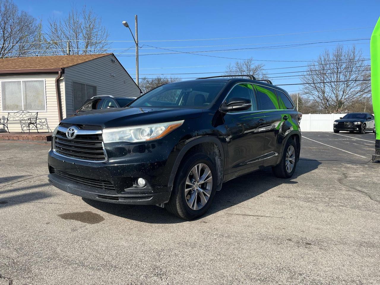 2015 Toyota Highlander AWD 4dr V6 LE (Natl)