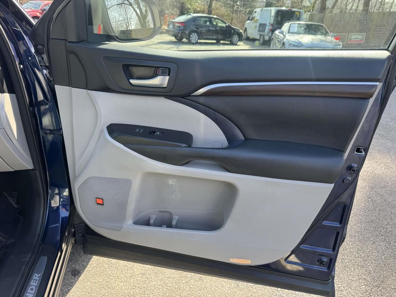 2015 Toyota Highlander Hybrid Limited Platinum Alexandria VA