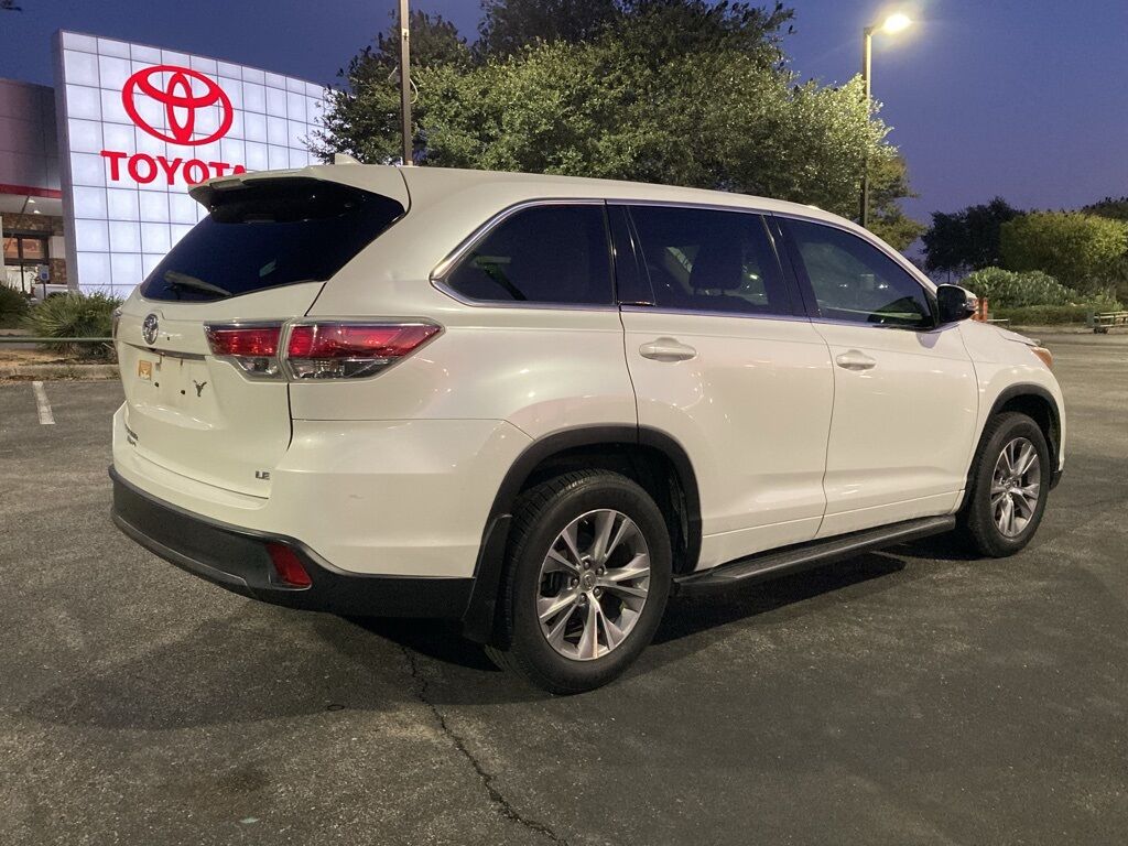 2015 Toyota Highlander LE Plus V6 San Antonio TX