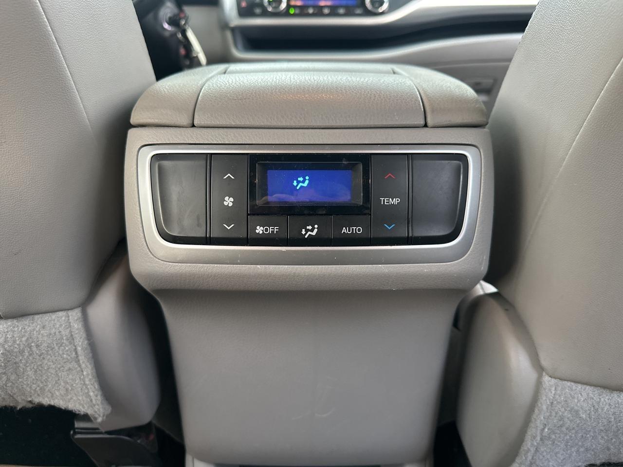 2015 Toyota Highlander LE Plus V6 Chantilly VA