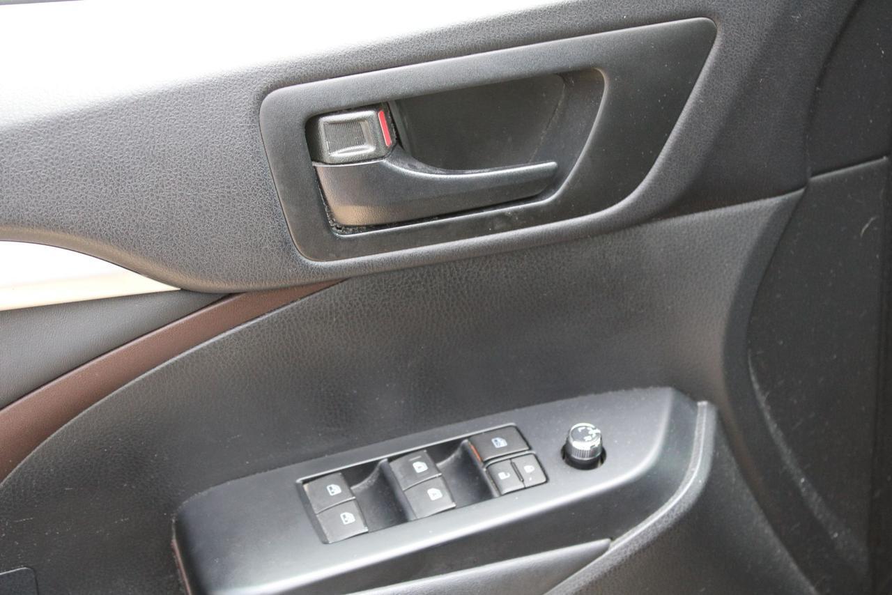 2015 Toyota Highlander LE Plus V6 Fredericksburg VA