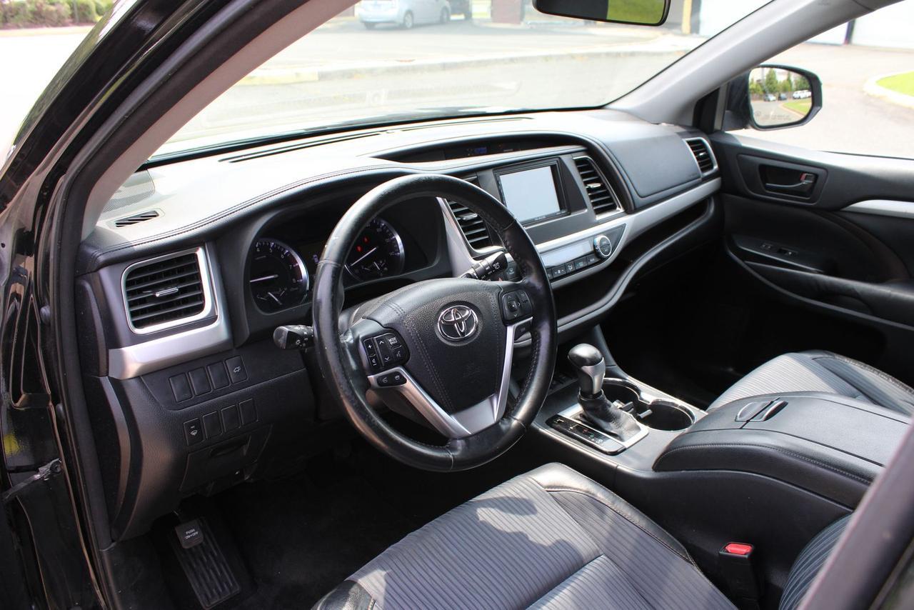 2015 Toyota Highlander LE Plus V6 Fredericksburg VA