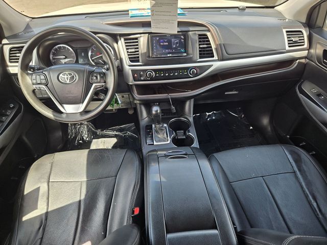 2015 Toyota Highlander LE Roseville CA