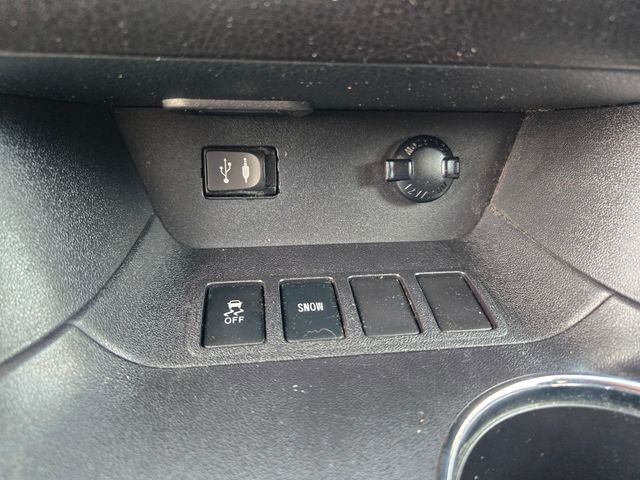 2015 Toyota Highlander LE Roseville CA