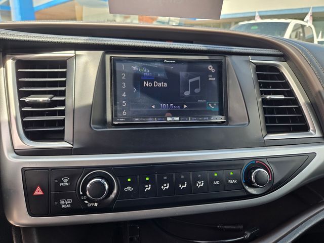 2015 Toyota Highlander LE Roseville CA