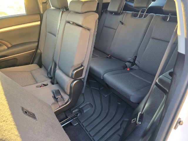 2015 Toyota Highlander LE San Antonio TX