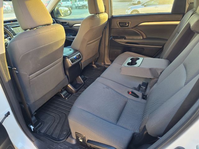 2015 Toyota Highlander LE San Antonio TX
