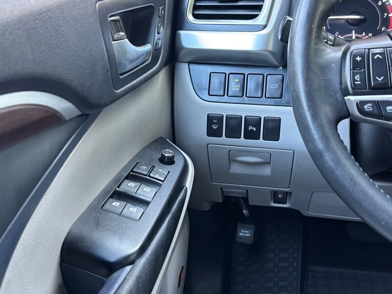 2015 Toyota Highlander Limited AWD Arlington VA