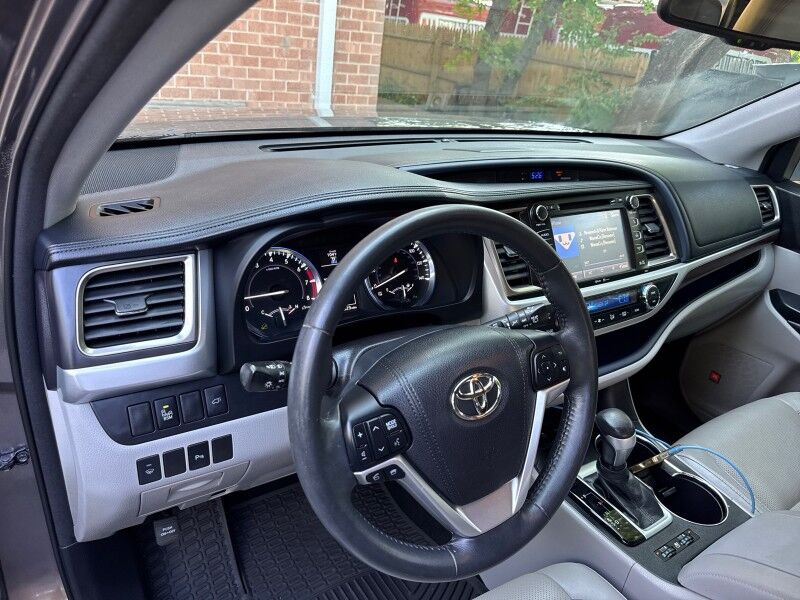 2015 Toyota Highlander Limited AWD Arlington VA