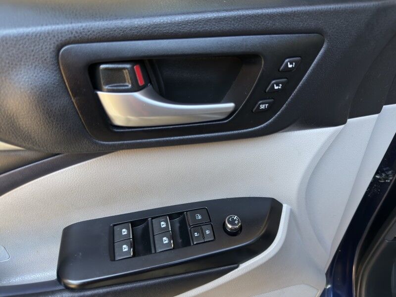 2015 Toyota Highlander Limited AWD Arlington VA