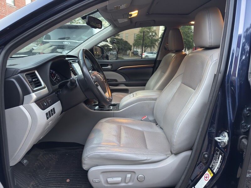 2015 Toyota Highlander Limited AWD Arlington VA