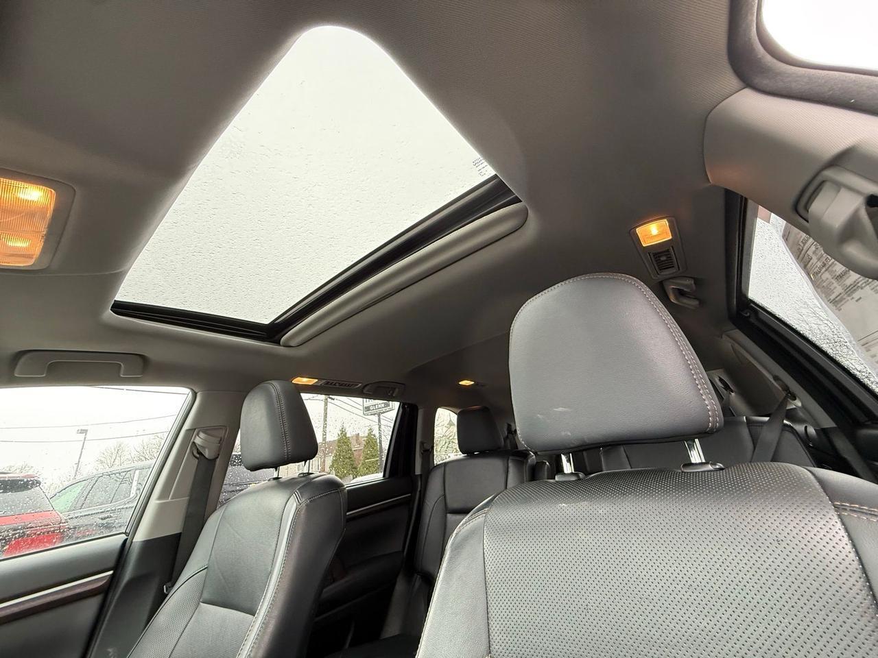 2015 Toyota Highlander Limited Crestwood KY