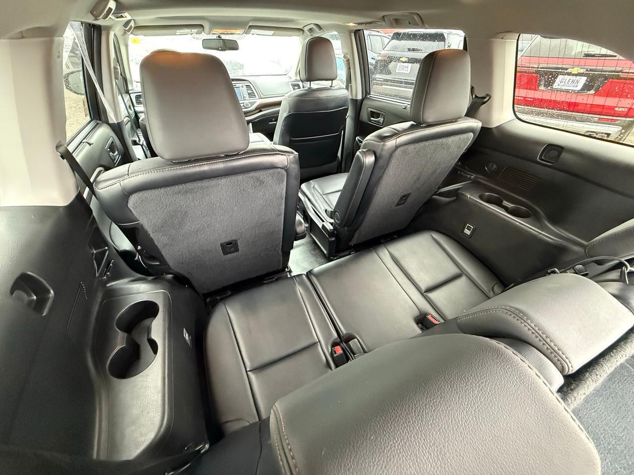 2015 Toyota Highlander Limited Crestwood KY