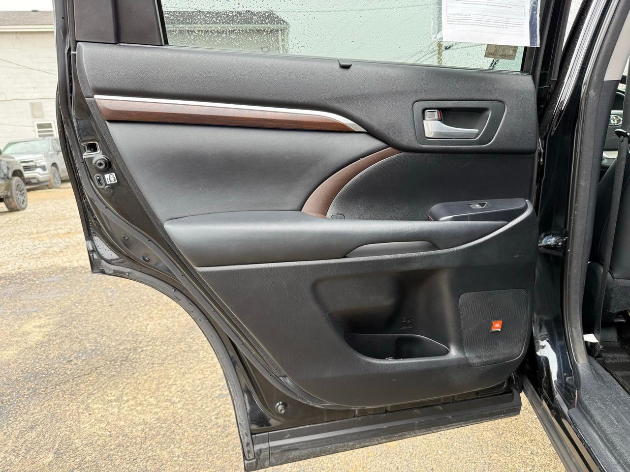 2015 Toyota Highlander Limited Crestwood KY