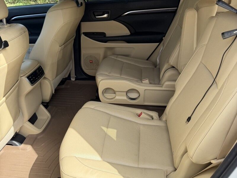 2015 Toyota Highlander Limited Platinum AWD Arlington VA
