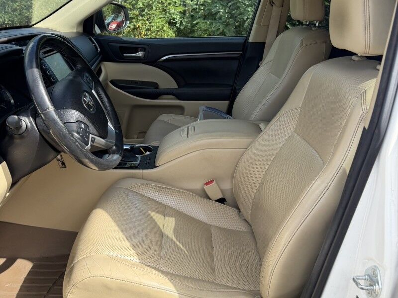 2015 Toyota Highlander Limited Platinum AWD Arlington VA