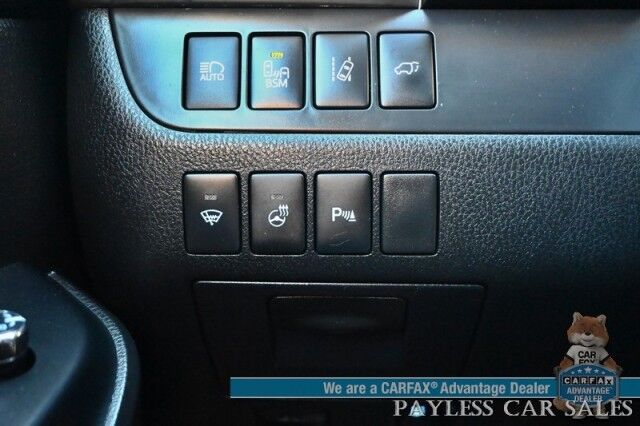 2015 Toyota Highlander Limited Platinum / AWD / Heated & Cooled Leather Seats / Heated Steering Wheel / JBL Speakers / Navigation / Sunroof / Adaptive Cruise / Lane Departure & Blind Spot / Rear Captain Chairs / 3rd Row / Seats 7 / Tow Pkg Anchorage AK