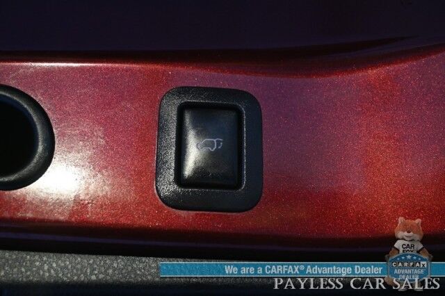 2015 Toyota Highlander Limited Platinum / AWD / Heated & Cooled Leather Seats / Heated Steering Wheel / JBL Speakers / Navigation / Sunroof / Adaptive Cruise / Lane Departure & Blind Spot / Rear Captain Chairs / 3rd Row / Seats 7 / Tow Pkg Anchorage AK