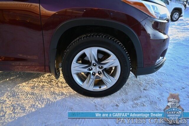 2015 Toyota Highlander Limited Platinum / AWD / Heated & Cooled Leather Seats / Heated Steering Wheel / JBL Speakers / Navigation / Sunroof / Adaptive Cruise / Lane Departure & Blind Spot / Rear Captain Chairs / 3rd Row / Seats 7 / Tow Pkg Anchorage AK