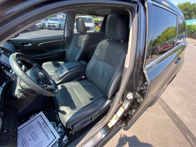 2015 Toyota Highlander Limited Platinum Bristol  PA