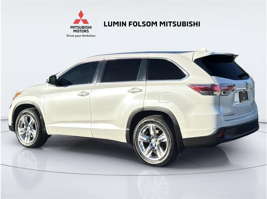2015 Toyota Highlander Limited Platinum Sport Utility 4D