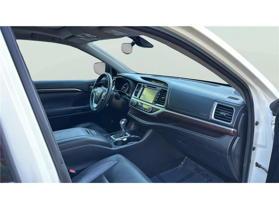 2015 Toyota Highlander Limited Platinum Sport Utility 4D Folsom CA