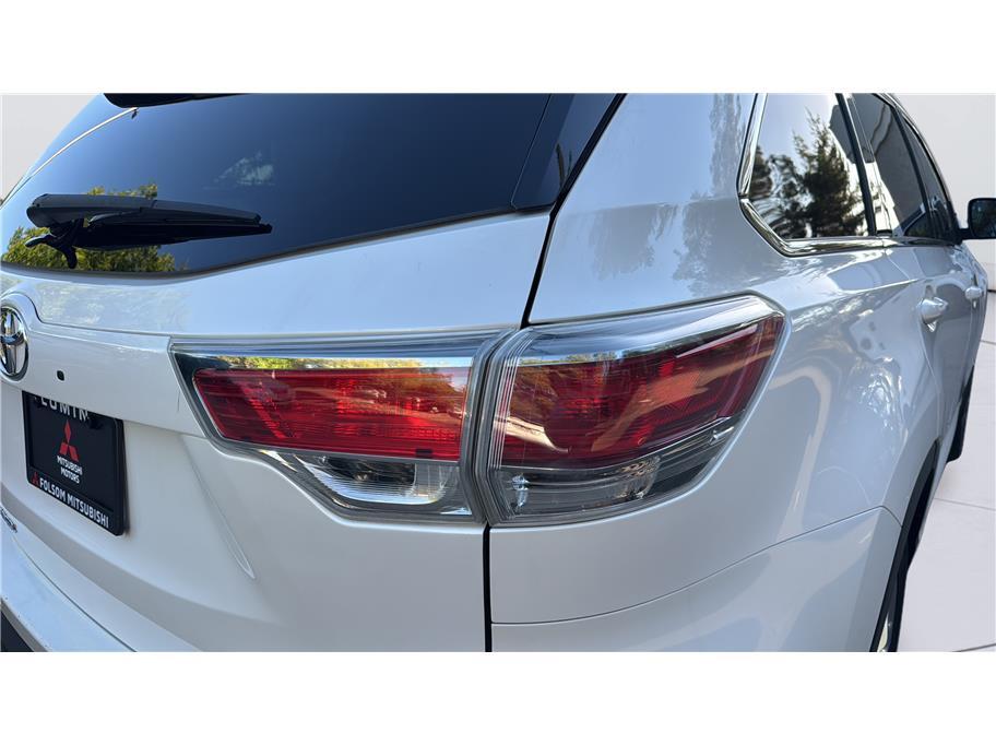 2015 Toyota Highlander Limited Platinum Sport Utility 4D Folsom CA