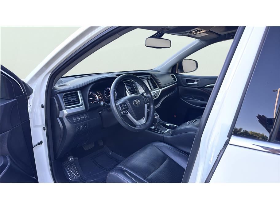 2015 Toyota Highlander Limited Platinum Sport Utility 4D Folsom CA