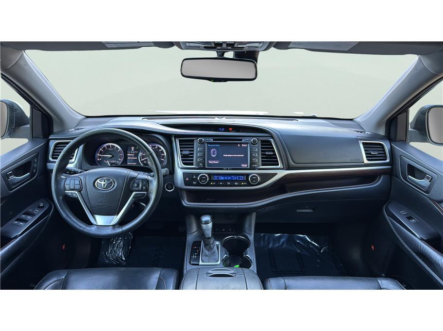 2015 Toyota Highlander Limited Platinum Sport Utility 4D Folsom CA