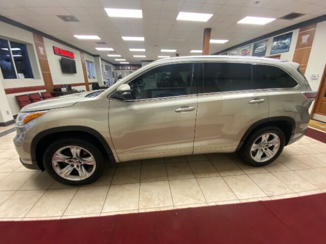 2015 Toyota Highlander Limited Platinum V6