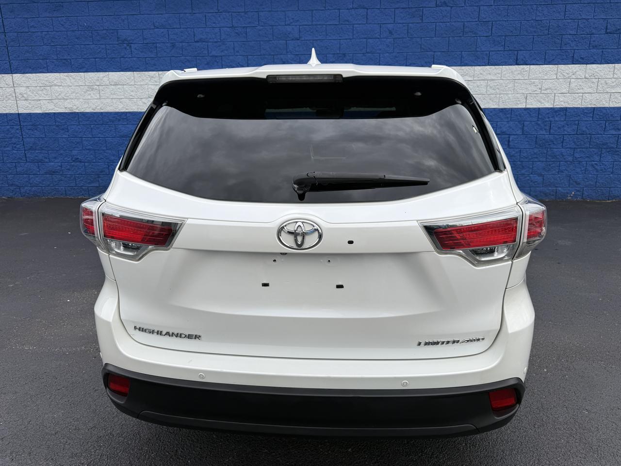 2015 Toyota Highlander Limited Platinum V6 Connellsville PA