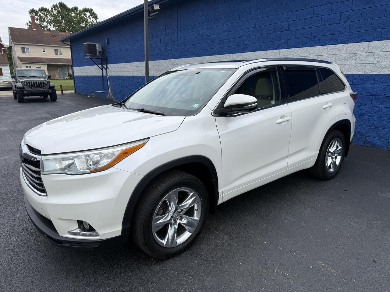 2015 Toyota Highlander Limited Platinum V6 Connellsville PA