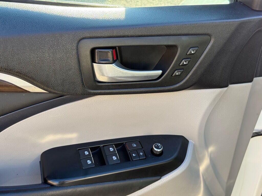 2015 Toyota Highlander Limited Roanoke VA