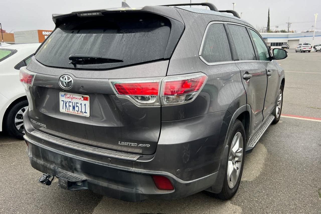 2015 Toyota Highlander Limited