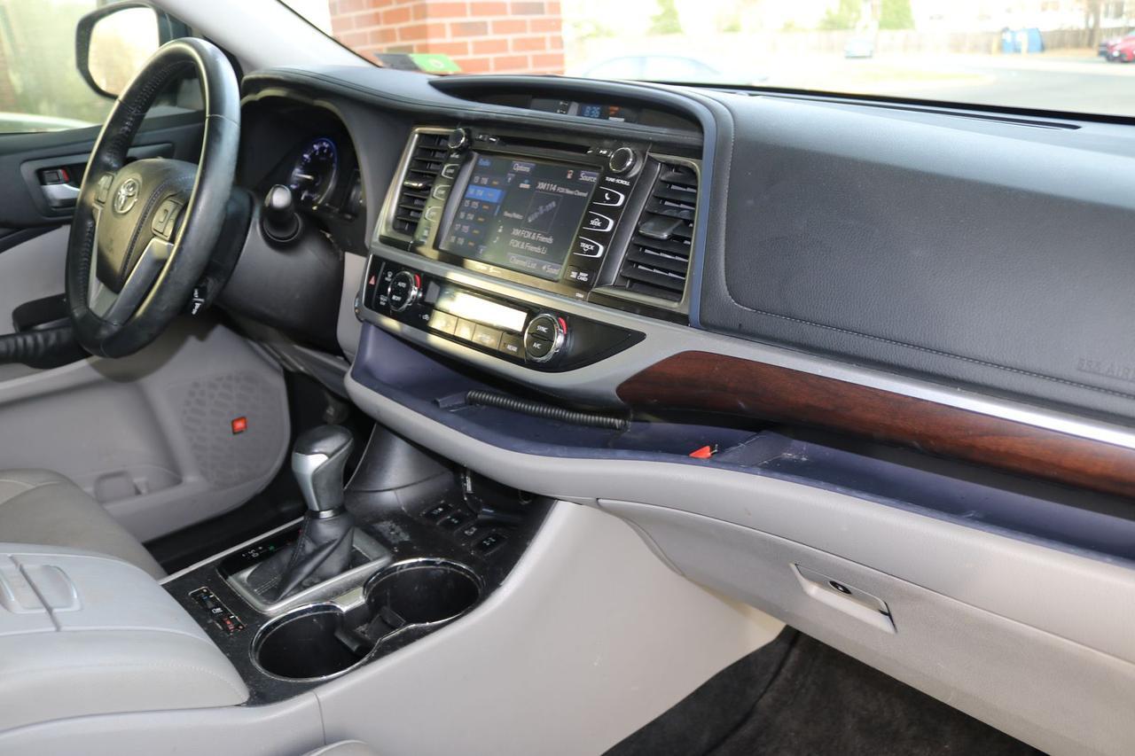 2015 Toyota Highlander Limited Fredericksburg VA