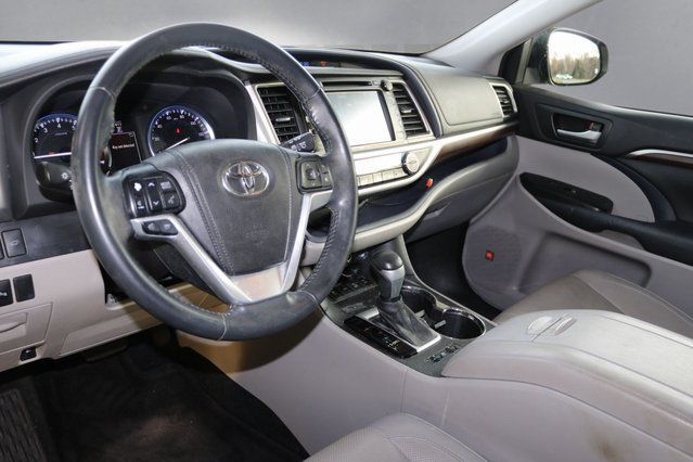 2015 Toyota Highlander Limited Fredericksburg VA