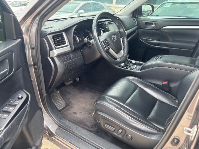 2015 Toyota Highlander XLE AWD V6 Sandy UT