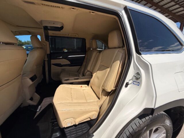 2015 Toyota Highlander XLE FWD V6 Kyle TX