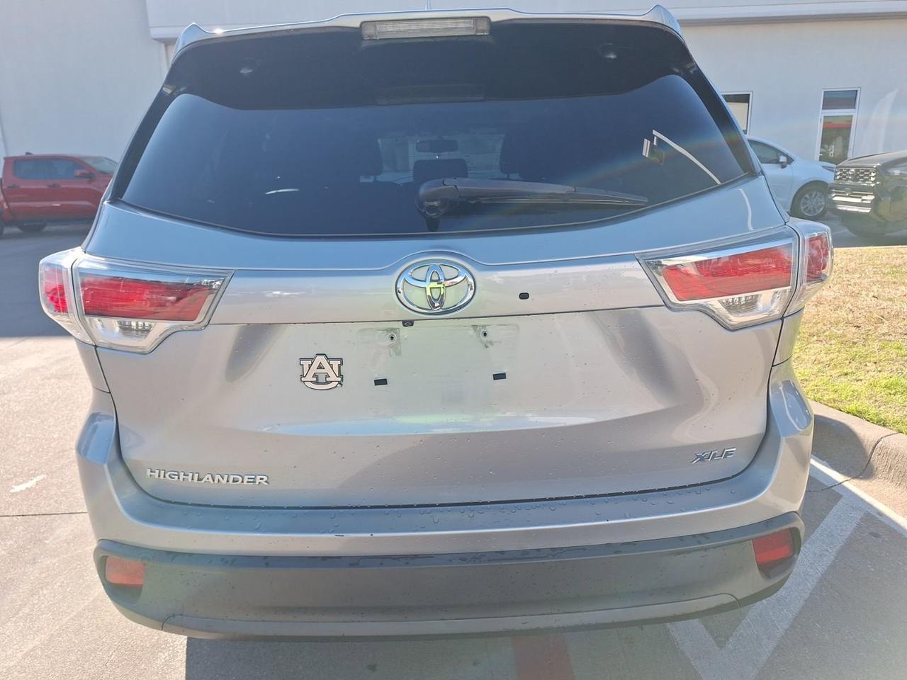 2015 Toyota Highlander XLE Hurst TX