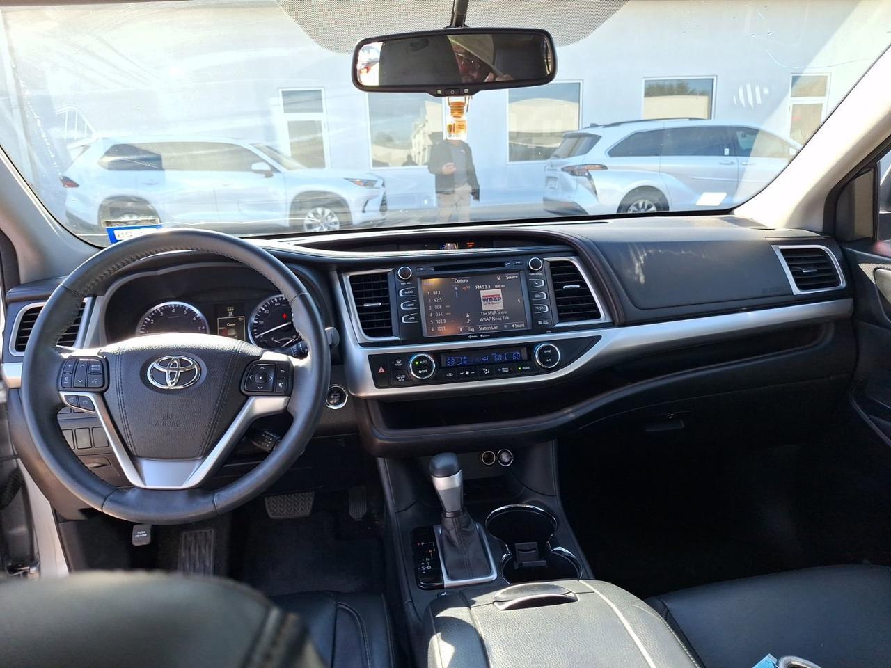 2015 Toyota Highlander XLE Hurst TX