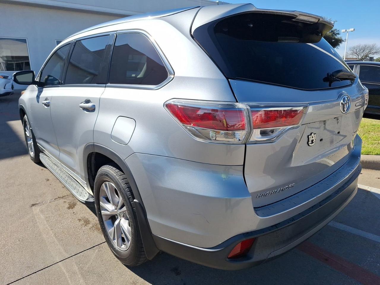 2015 Toyota Highlander XLE Hurst TX