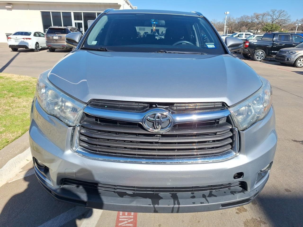 2015 Toyota Highlander XLE Hurst TX